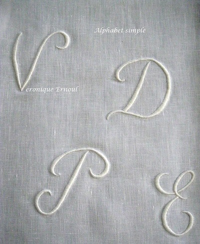 Illustration du cours Broder son initiale au plumetis